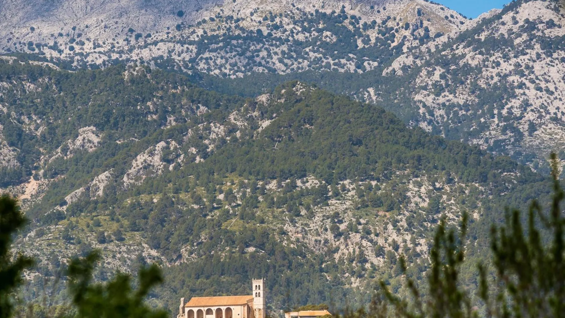 Holiday Home In Inca With Pool & Mountain Views Spanje
